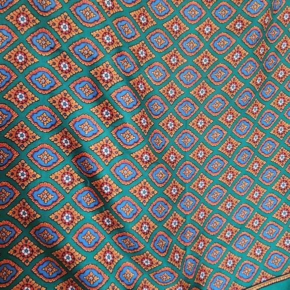 VINTAGE Echo Green Blue Brown Print Square Scarf 18.5 x 19 inches - Picture 2 of 3